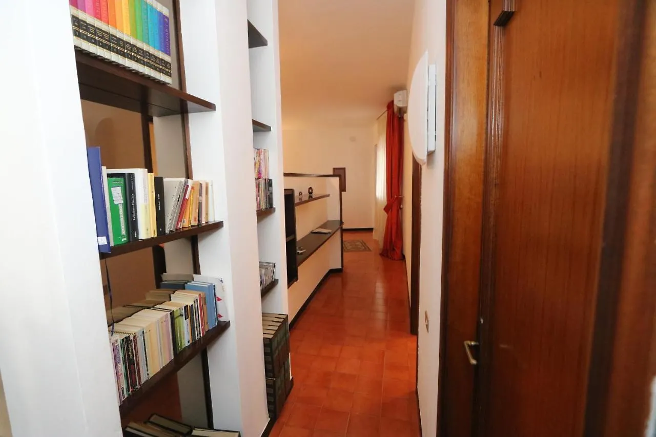 Bari Suite Apartment Barone 12 Free Parking Itália