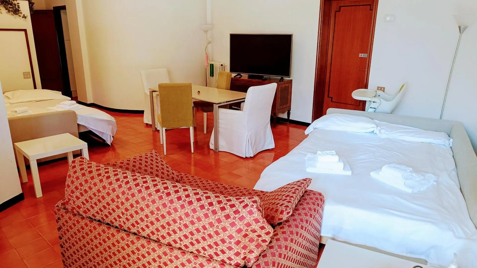 Bari Suite Apartment Barone 12 Free Parking
